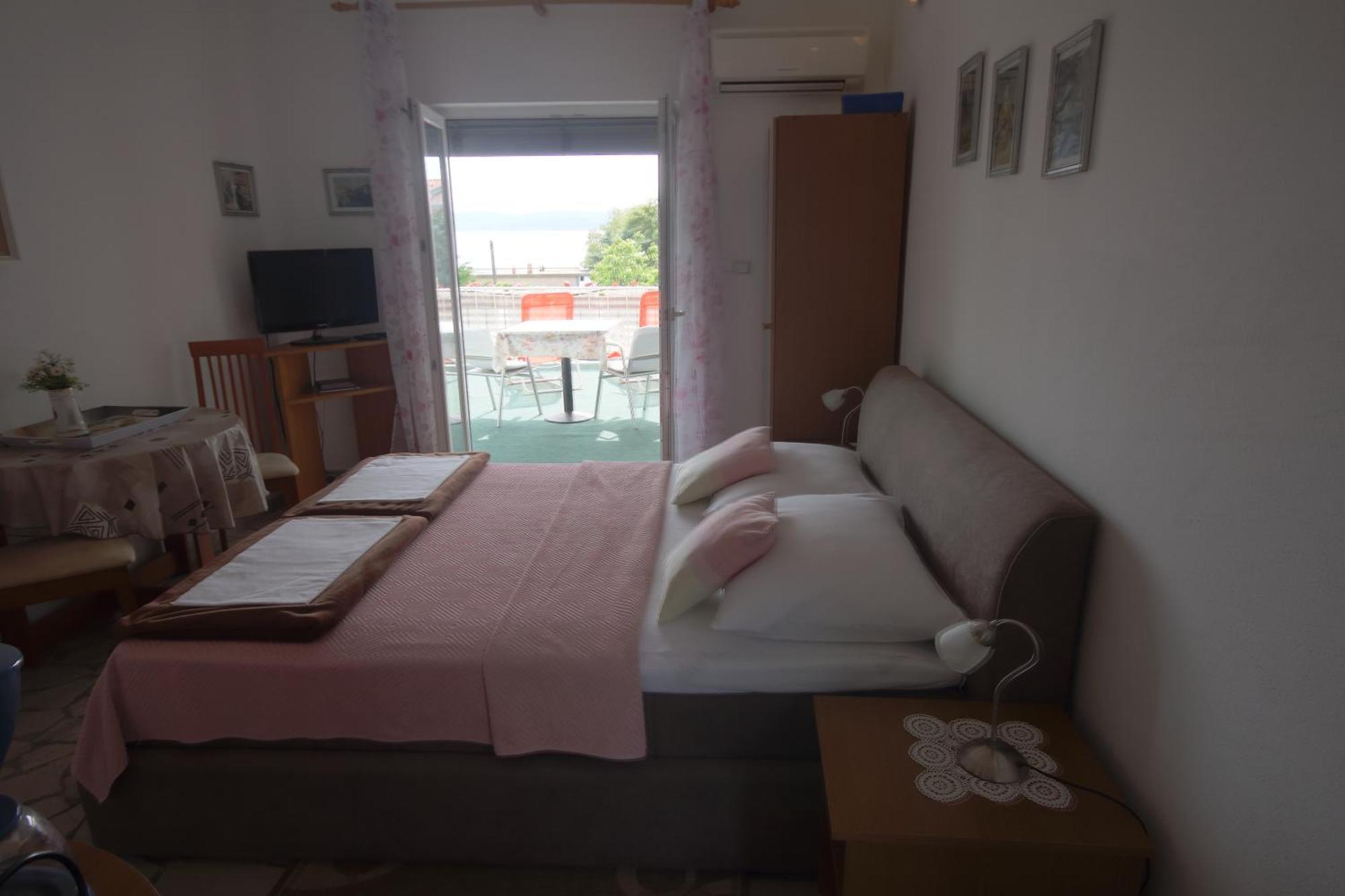 Ivan & Anka Apartments Bojko Selce Ruang foto